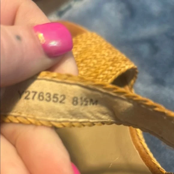 Stuart Weitzman Tan Wedge Sandals with Knit Straps - Picture 3 of 3